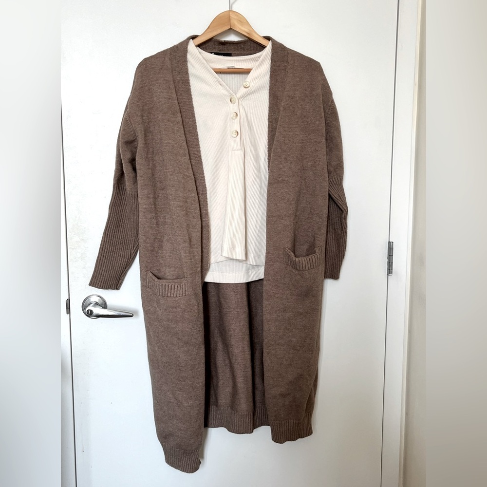 Clearance (Set of 2: top + cardigan)